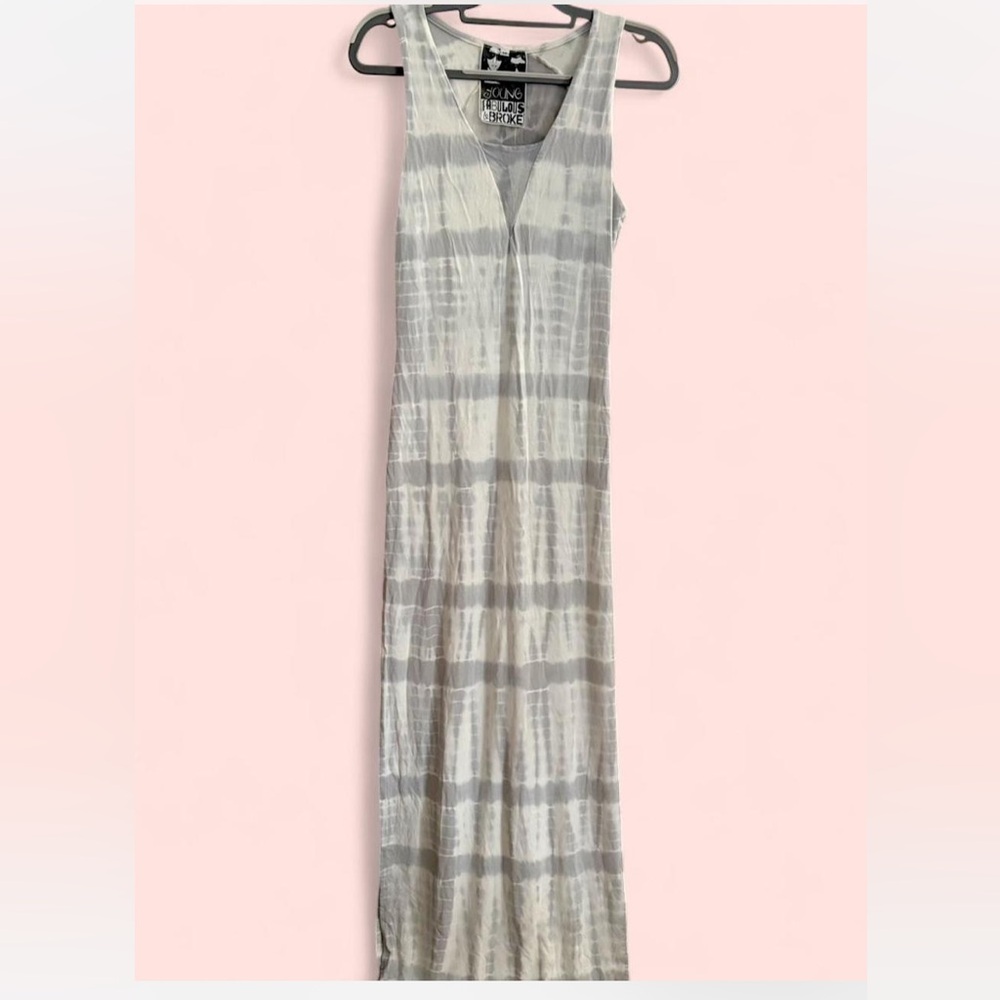 Young Fabulous & Broke Gray and White Maxi Dress